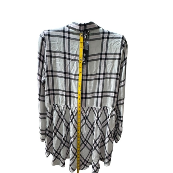 Allen B. Plaid NWT L button down wt46 - Picture 4 of 7